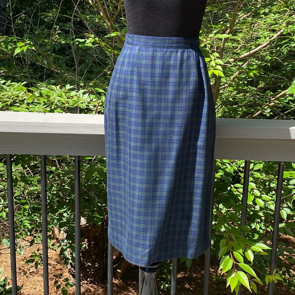 Vintage Highwaisted Plaid Pencil Skirt